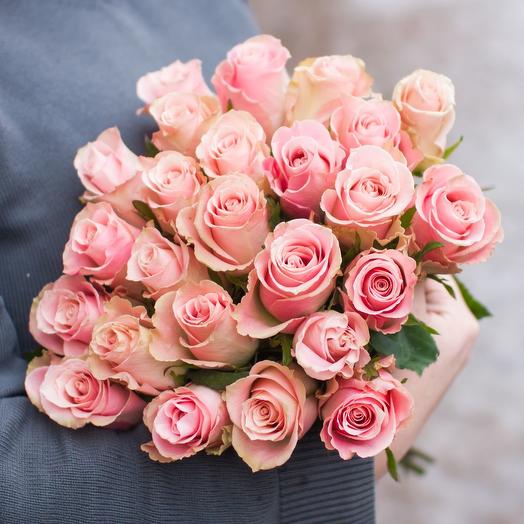25 pink roses long stemmed