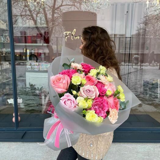 Princess bouquet with peony roses and carnations