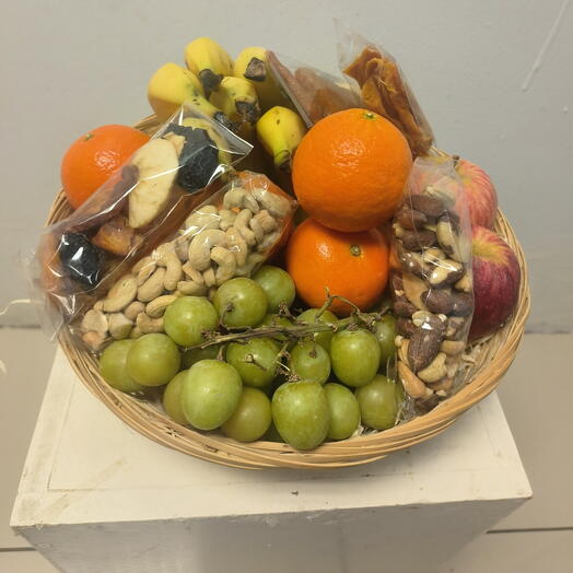 Fruit basket