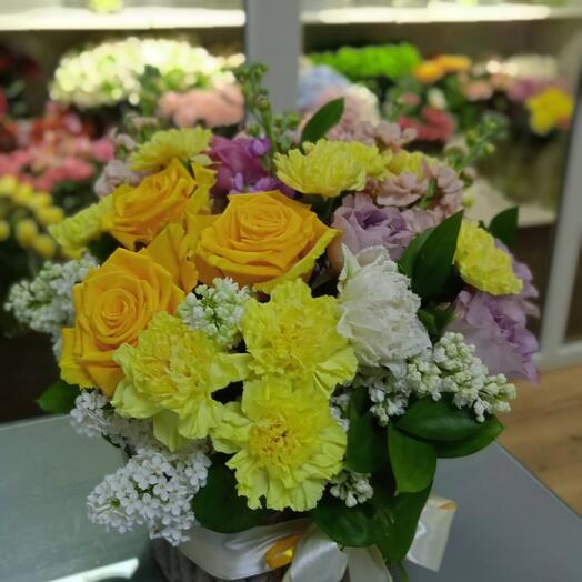 Корзина с цветами