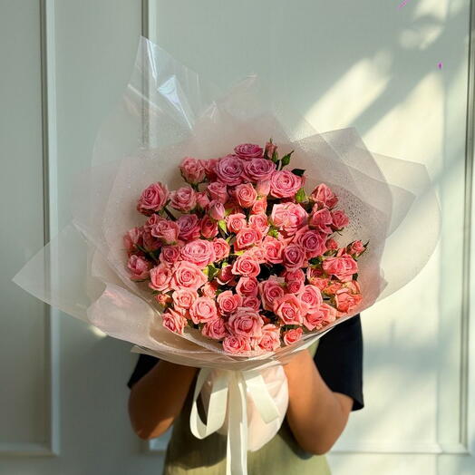 Beautiful spray rose bouqet