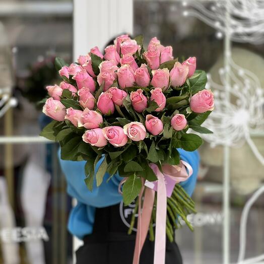 Букет из 35 розовых роз - «Celeb»