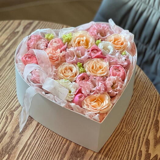 Коробка Сердце Цветочный поцелуй