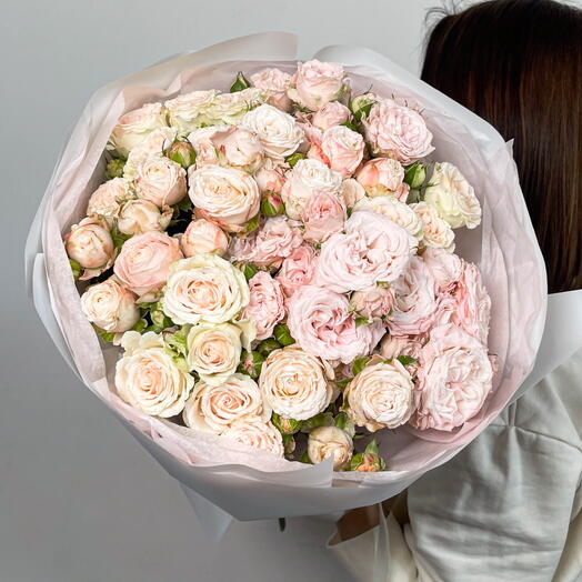 A delicate mix of spray roses "Pastel Petals"