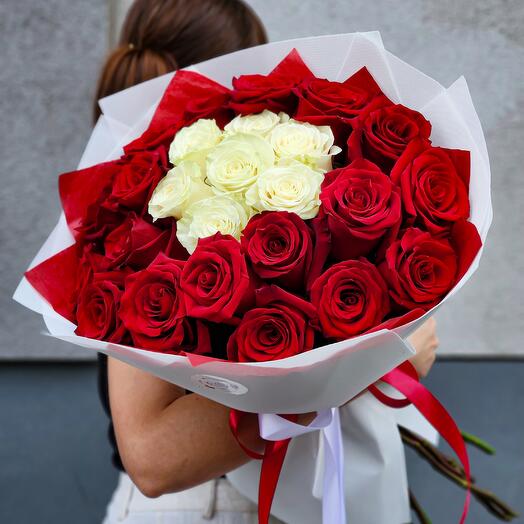 Crimson and Ivory ️🤍️