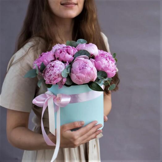 Пионы 9 шт. в коробке