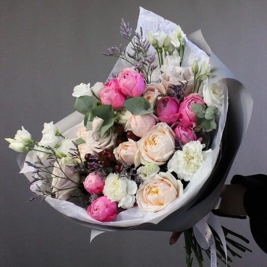 Peony Tender with spray roses and lisianthus