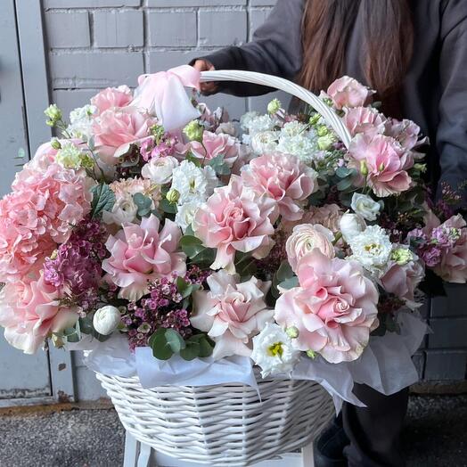 Basket with flowers