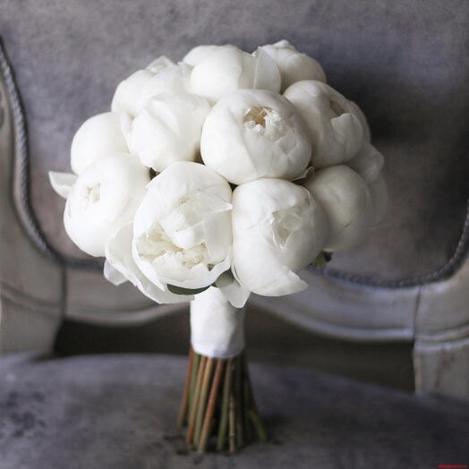 Свадебный букет из пионов «Peony»