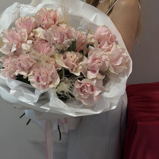 Monobukiet z francuskiej roży  ze stifą