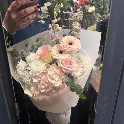 Creamy Moment Bouquet