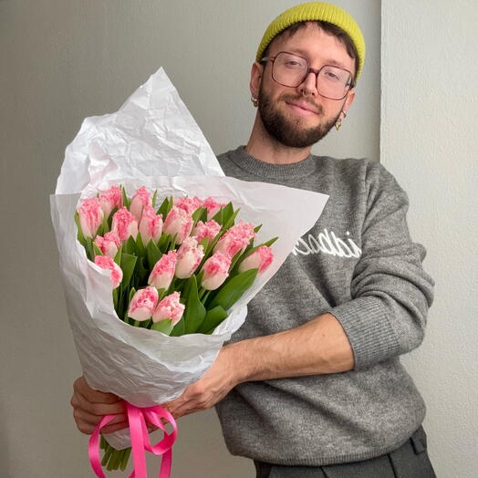 MONO OF FRENCH TULiPS