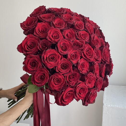 Smile Bouquet 51 red  Rose 70