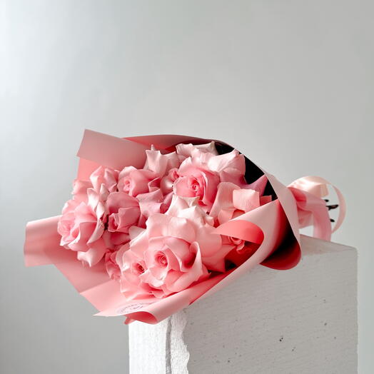 Light pink french roses bouquet