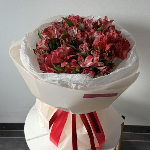 Букет из Альстромерии