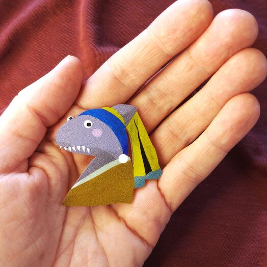 Brooch "Vermeer shark"