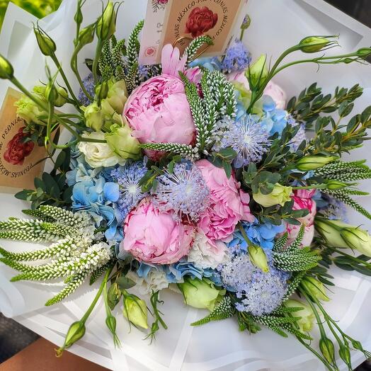 Peonias, lishiantus y hortensias