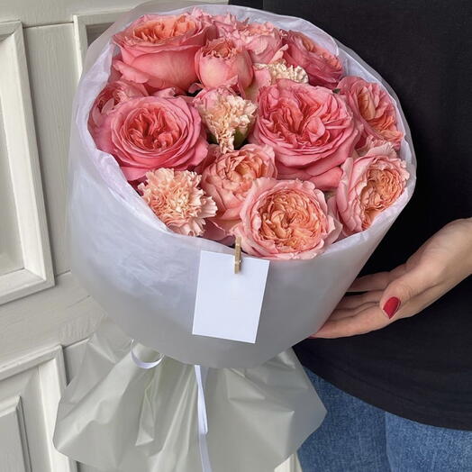 Авторский букет в ярких тонах