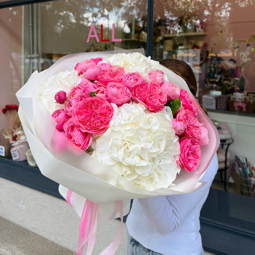 Bukiet Hortensja i Piwoniowa Roża