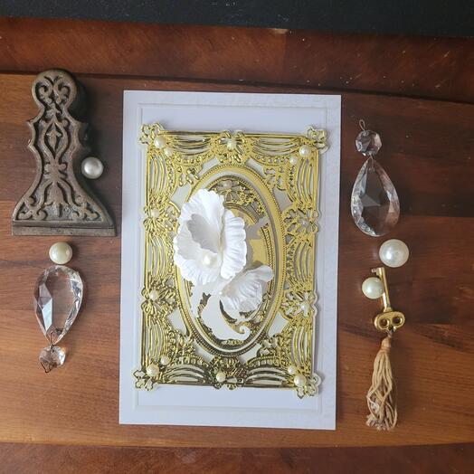 White and gold collection,  Gold drapes greeting cards