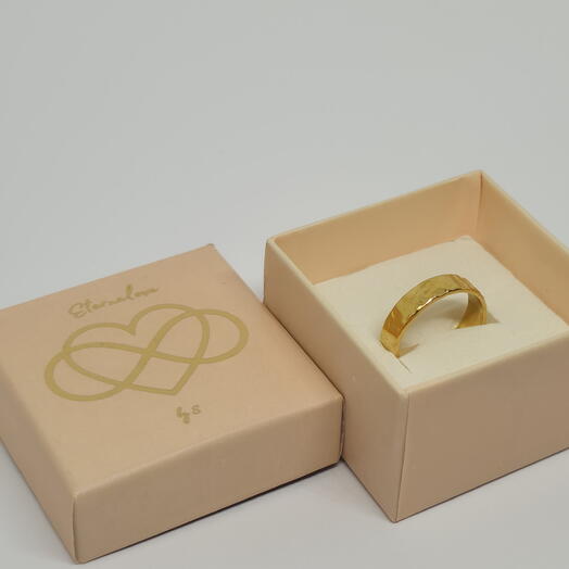 Classic Gold Band Ring