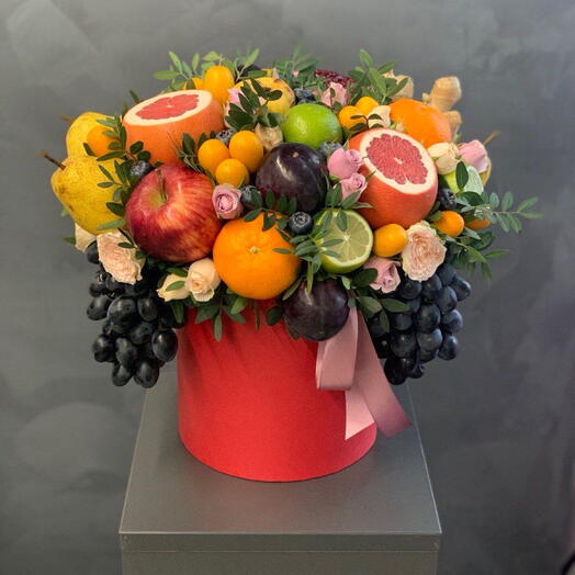 Фруктовая композиция