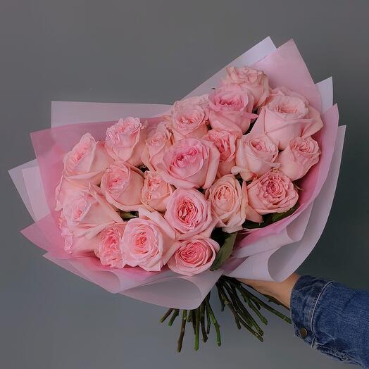21 pink roses