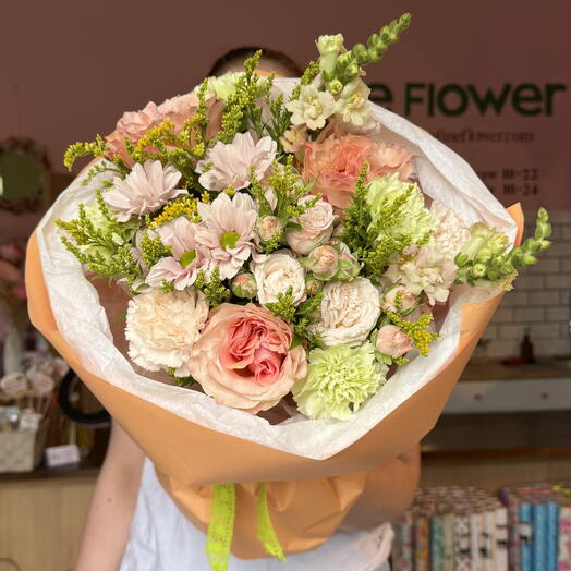 Pfirsichnoten-Blumenstrauß