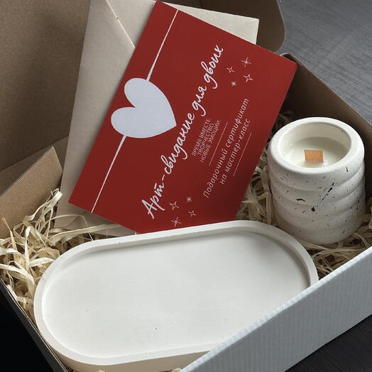 Gift set: voucher for an art date, soy candle, gypsum coaster