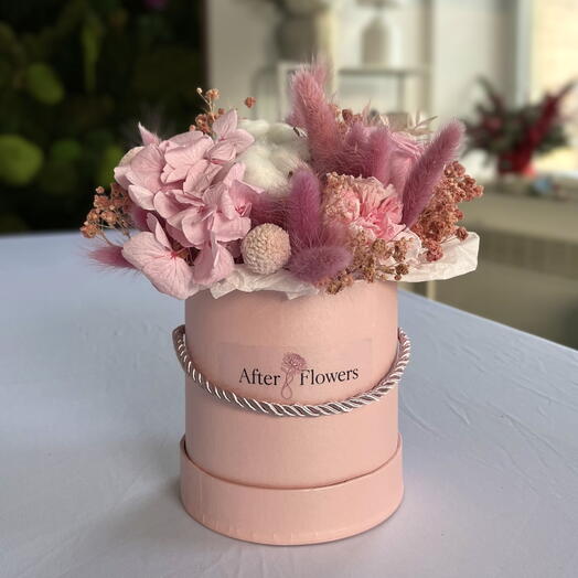 Mini Marshmallow — Pink Preserved Flower Box