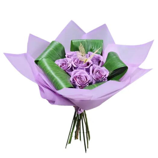 RAMO DE 6 ROSAS LAVANDA CON MARIPOSA