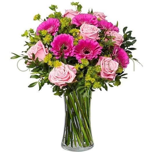 Pink roses and gerberas WITH OUT VASE