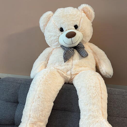 Büyük beyaz peluş ayı