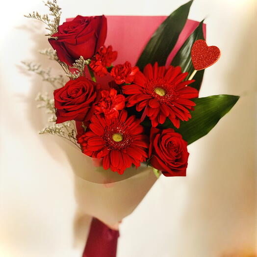 Red flower bouquet