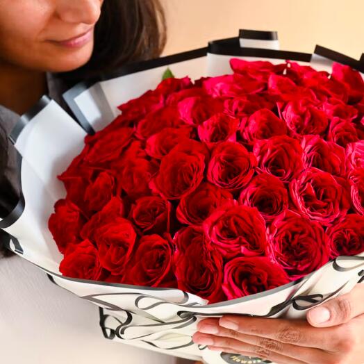 Queen Bouqet Red roses