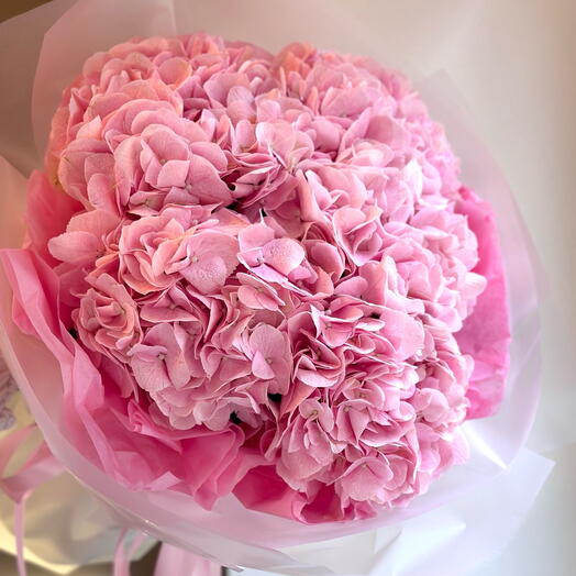 Bouquet of 5 hydrangeas