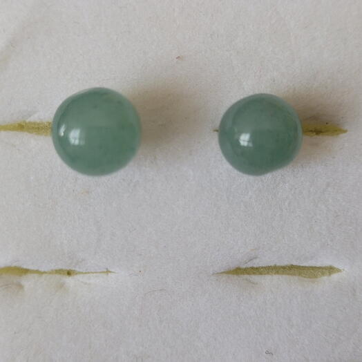 Career element,  Stud earrings, jade
