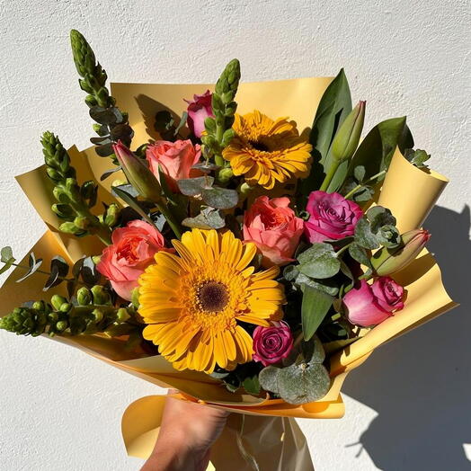 Ramo 14 Amores – Tulipanes y Rosas Holandesas | Bouquet Romantico y Elegante en Mexico
