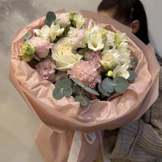 Bouquet with freesia 2