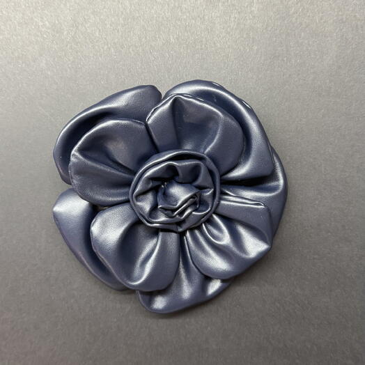 Цветок Брошь