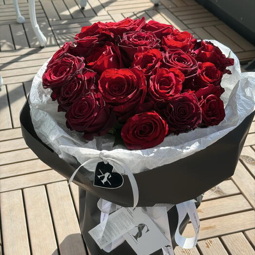 23 Red Roses Bouquet