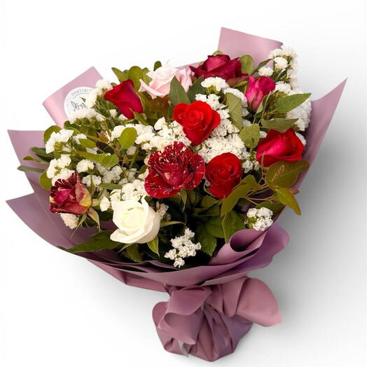 Bouquet of roses in aquabox