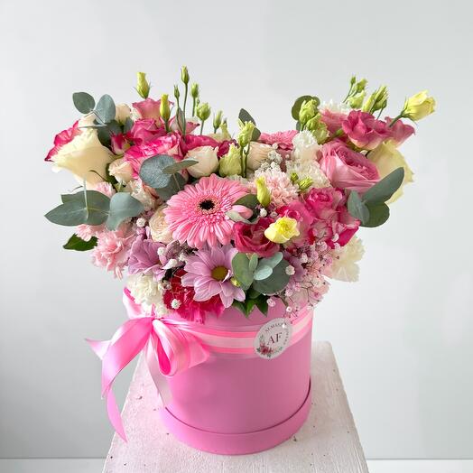 Flowers in a box pink mix