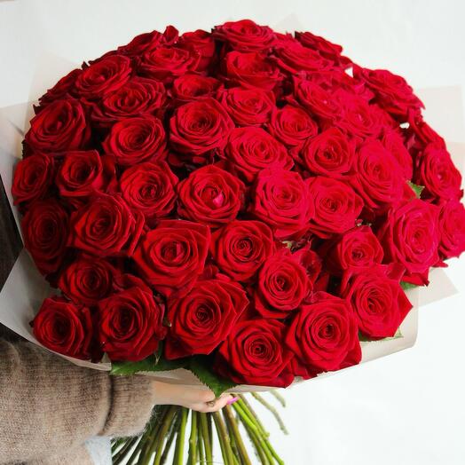 Bouquet Large flowered 51 red Ecuador rose