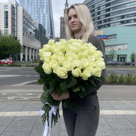 51 white roses 80 cm