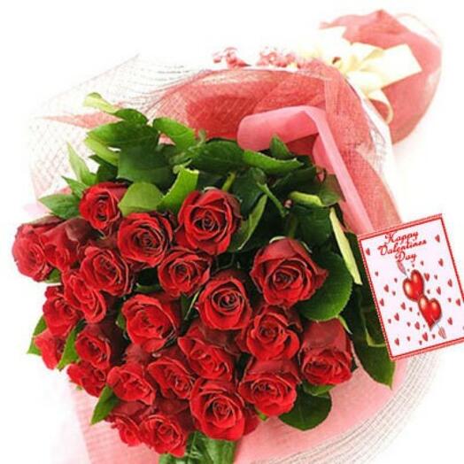 25 stems of extra roses with decoration