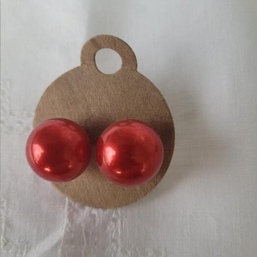 Natalie earing red