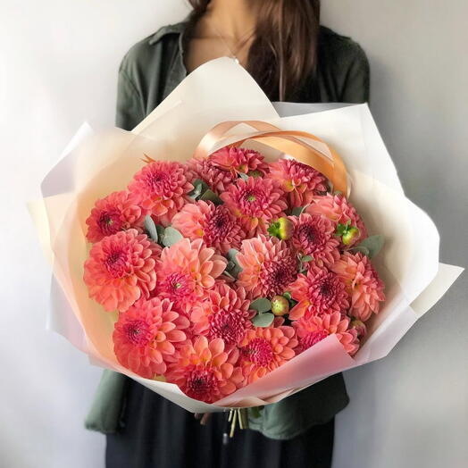 Dahlia Salmon (peach or orange colour)