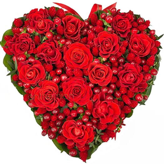 Heart with roses and hypericoum