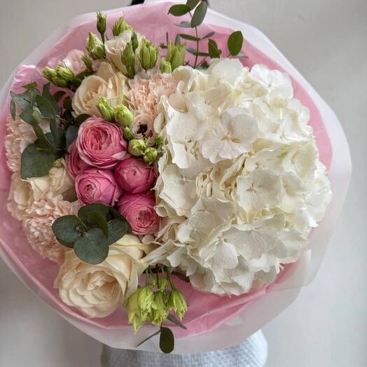 Bouquet with white hydrangea